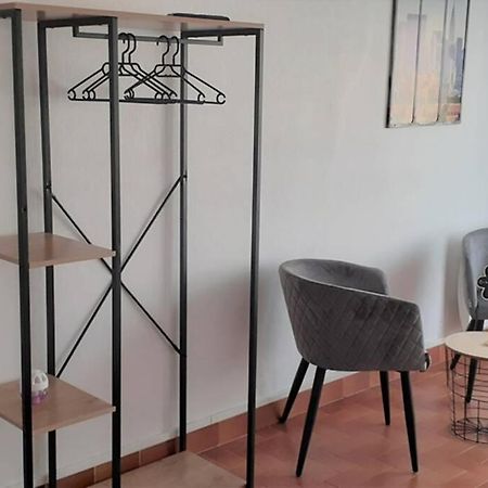 Agréable logement proche de la gare et du polygone Apartamento Béziers Exterior foto